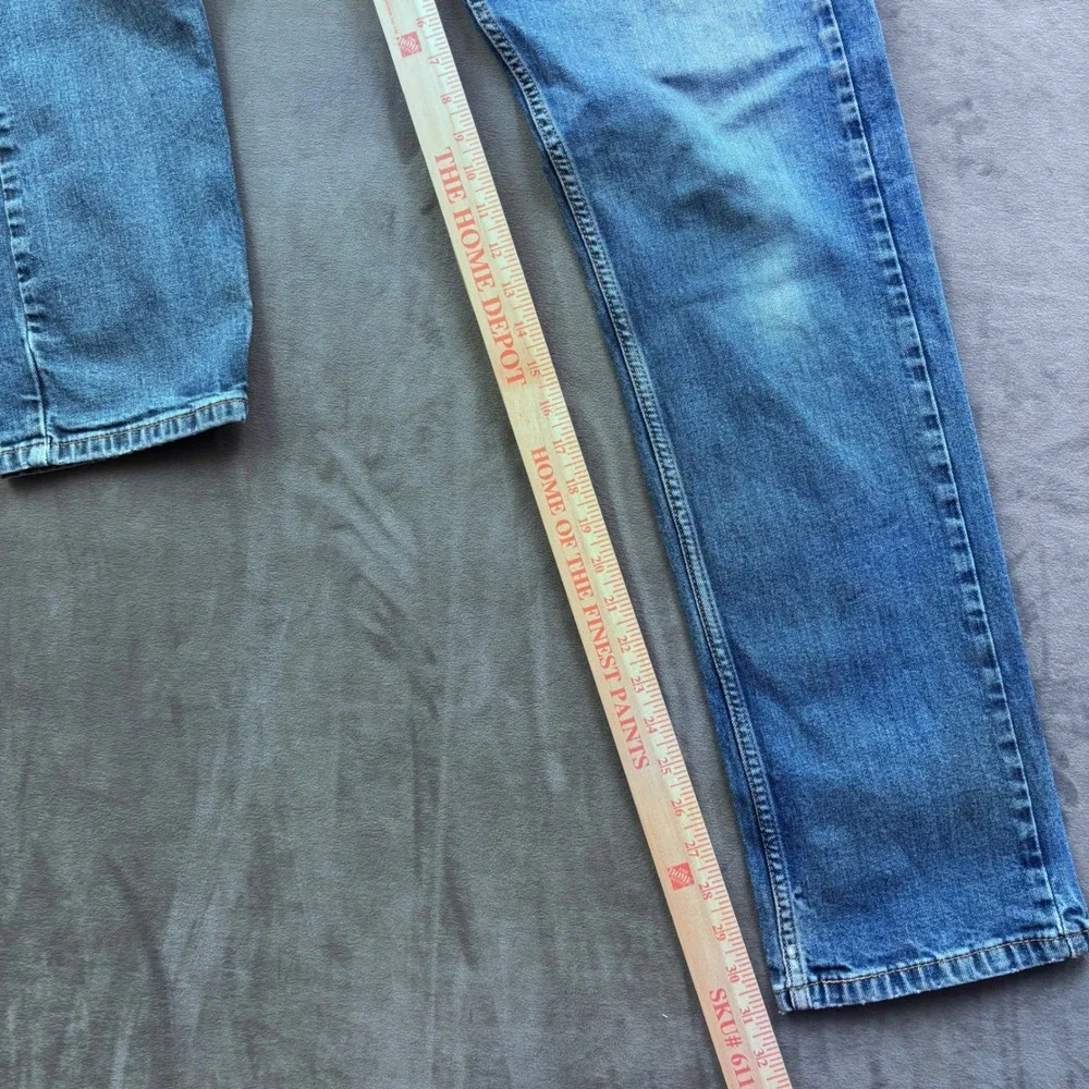 Levis levis 511